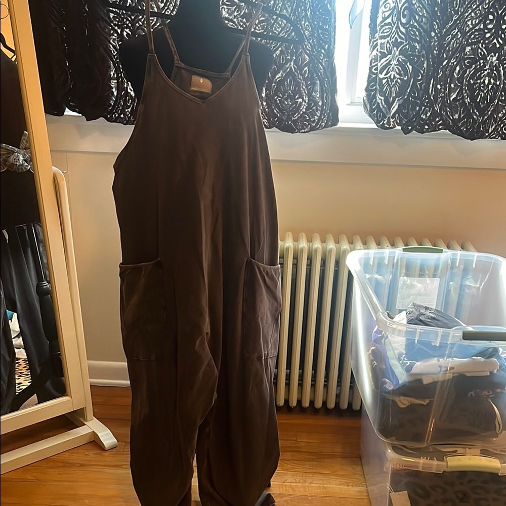 FREE PEOPLE - Charcoal Jumpsuit with Pockets (Bin3)